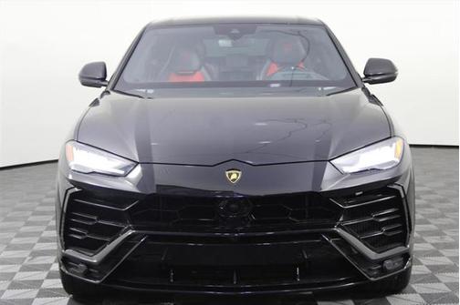 2021 Lamborghini Urus
