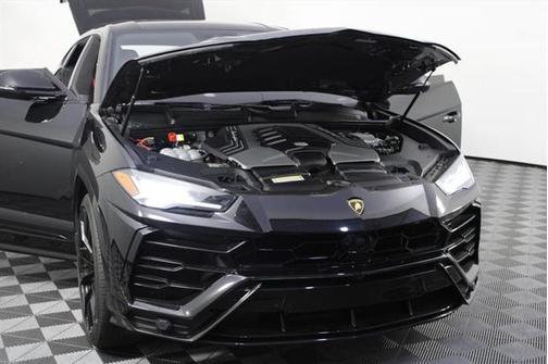 2021 Lamborghini Urus
