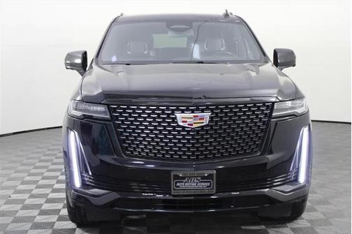 2022 Cadillac Escalade Luxury