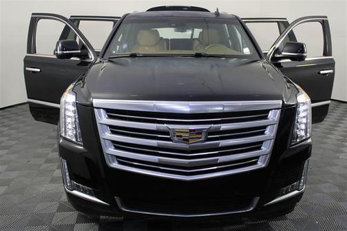 2017 Cadillac Escalade Platinum