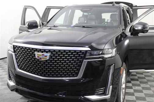 2022 Cadillac Escalade ESV Premium Luxury