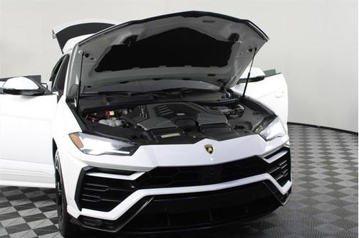 2019 Lamborghini Urus