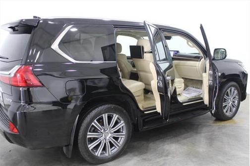 2017 Lexus LX 570 Base