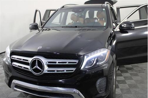 2018 Mercedes-Benz GLS 450 4MATIC