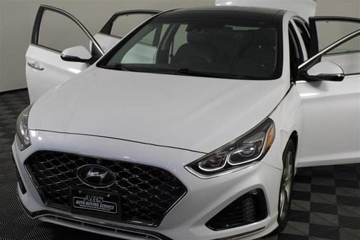 2019 Hyundai SONATA Limited