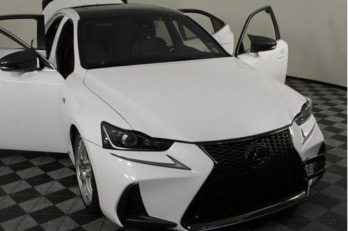 2018 Lexus IS 300 Base