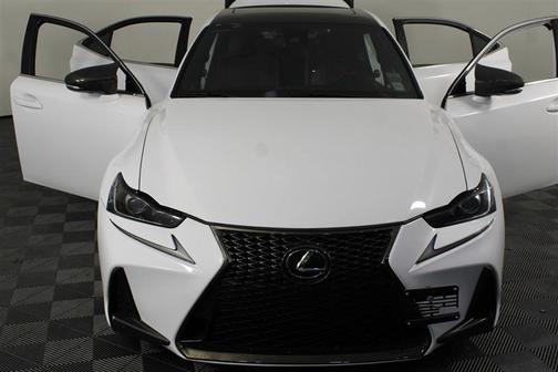 2018 Lexus IS 300 Base