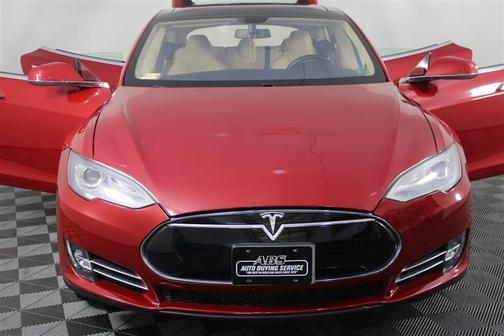 2013 Tesla Model S 