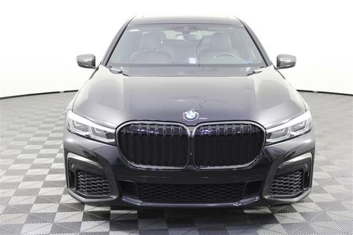 Black Sapphire Metallic 2021 BMW 740 740i MSPORT