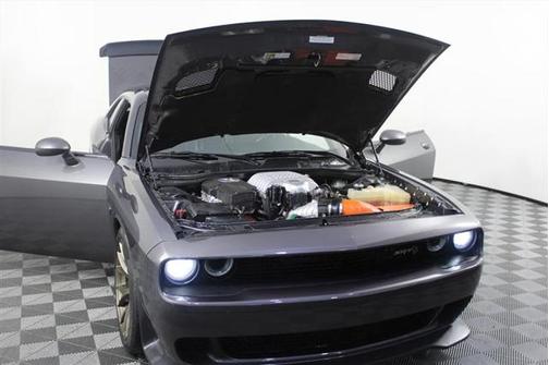 2016 Dodge Challenger SRT Hellcat