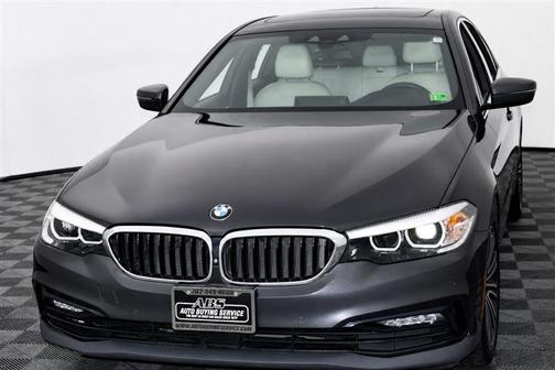 Cashmere Silver Metallic 2017 BMW 530 xDrive