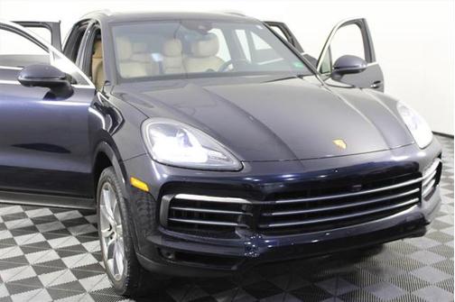 2019 Porsche Cayenne Base