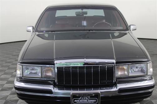 Black 1990 Lincoln Town Car