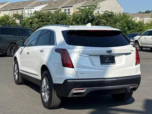 2022 Cadillac XT5 Premium Luxury