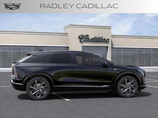 2025 Cadillac OPTIQ Luxury
