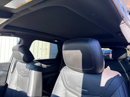 2022 Cadillac XT5 Sport