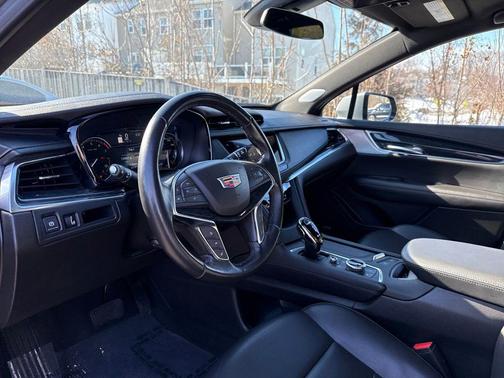 2023 Cadillac XT5 Premium Luxury