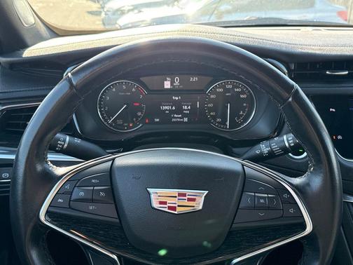 2023 Cadillac XT5 Premium Luxury