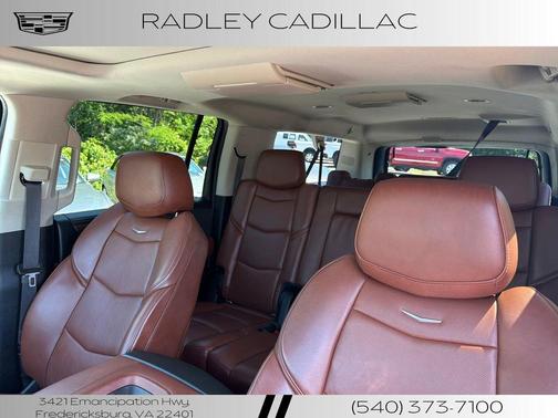 Crystal White Tri-Coat 2017 Cadillac Escalade ESV Luxury
