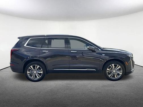 2024 Cadillac XT6 Premium Luxury AWD