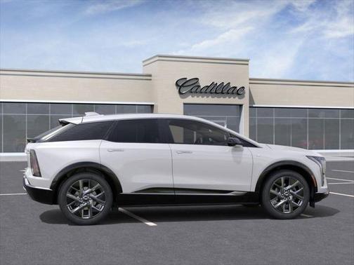 2025 Cadillac OPTIQ Luxury 1 AWD