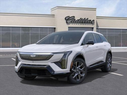 2025 Cadillac OPTIQ Luxury 1 AWD