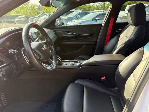 Summit White 2022 Cadillac CT4-V V-Series Blackwing