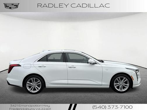 2022 Cadillac CT4 Luxury