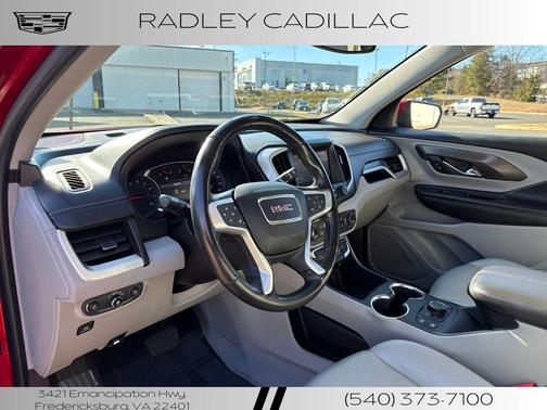 2022 GMC Terrain SLT