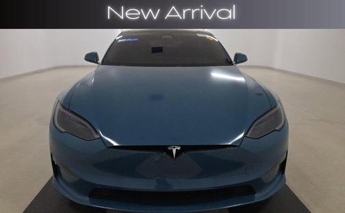 Black 2022 Tesla Model S Plaid