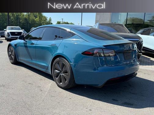Black 2022 Tesla Model S Plaid