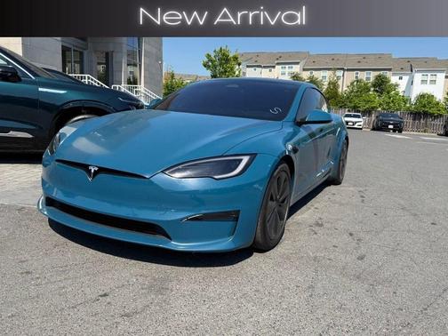 Black 2022 Tesla Model S Plaid
