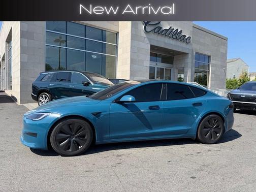 Black 2022 Tesla Model S Plaid