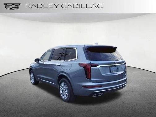 2025 Cadillac XT6 Luxury AWD