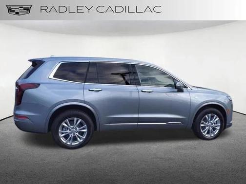 2025 Cadillac XT6 Luxury AWD