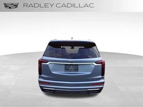 2025 Cadillac XT6 Luxury AWD