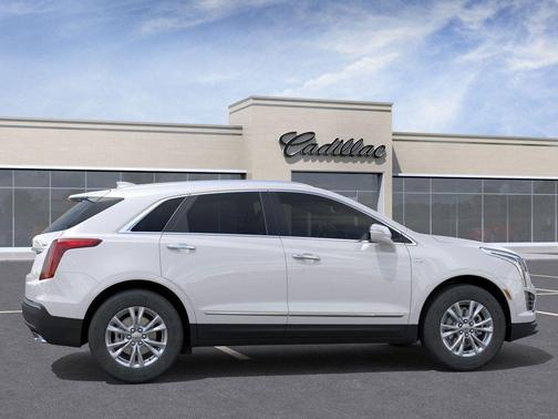 2026 Cadillac XT5 Luxury