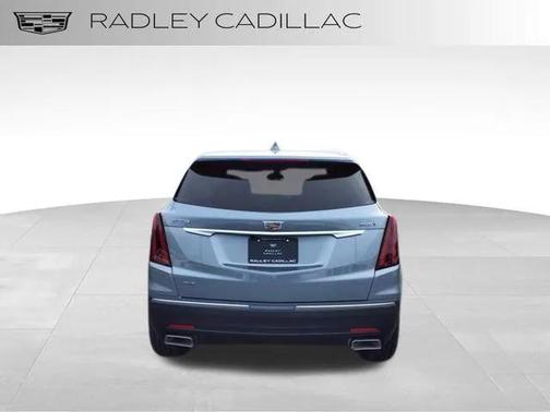 2025 Cadillac XT5 Luxury