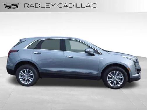 2025 Cadillac XT5 Luxury