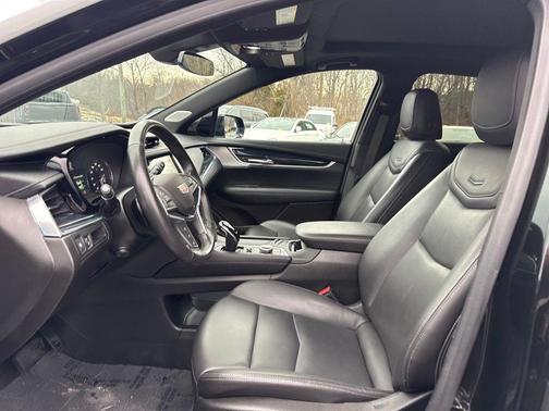 2024 Cadillac XT5 Premium Luxury