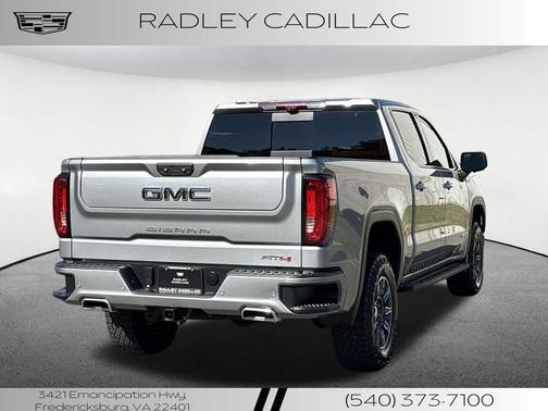 2024 GMC Sierra 1500 AT4