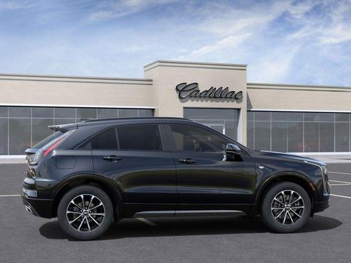 2025 Cadillac XT4 Sport
