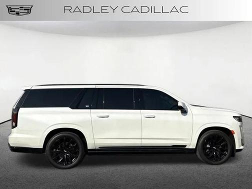 2023 Cadillac Escalade ESV Sport Platinum