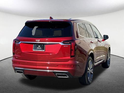 2025 Cadillac XT6 Premium Luxury AWD