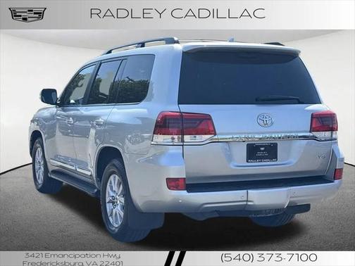 2019 Toyota Land Cruiser Base