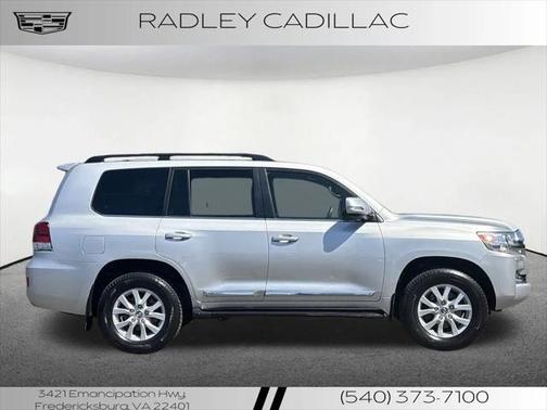 2019 Toyota Land Cruiser Base