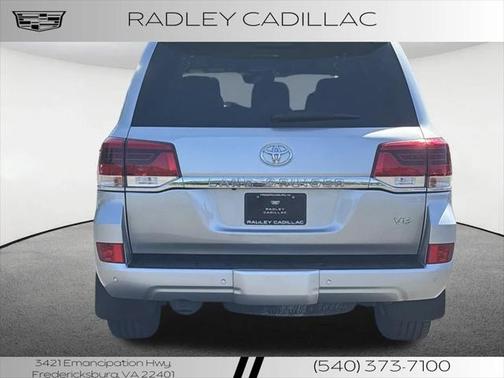 2019 Toyota Land Cruiser Base