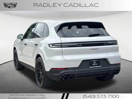 2024 Porsche Cayenne Base