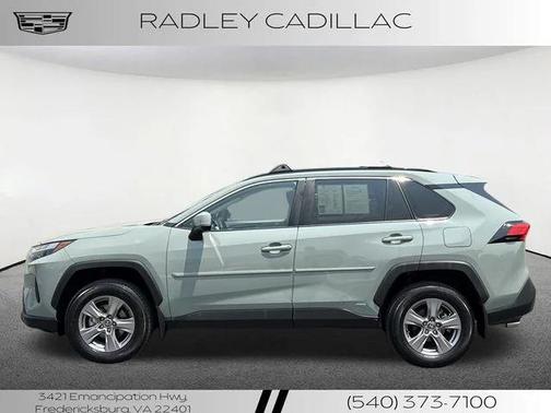 2022 Toyota RAV4 Hybrid XLE