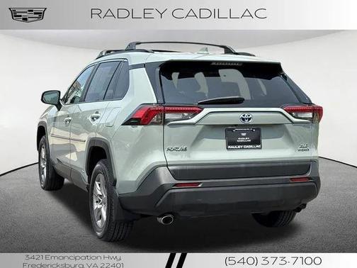 2022 Toyota RAV4 Hybrid XLE